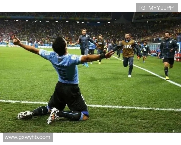 尚布利与奥兰斯的精彩对决揭示足球战术与团队合作的完美结合 尚布利与奥兰斯的精彩对决揭示足球战术与团队合作的完美结合